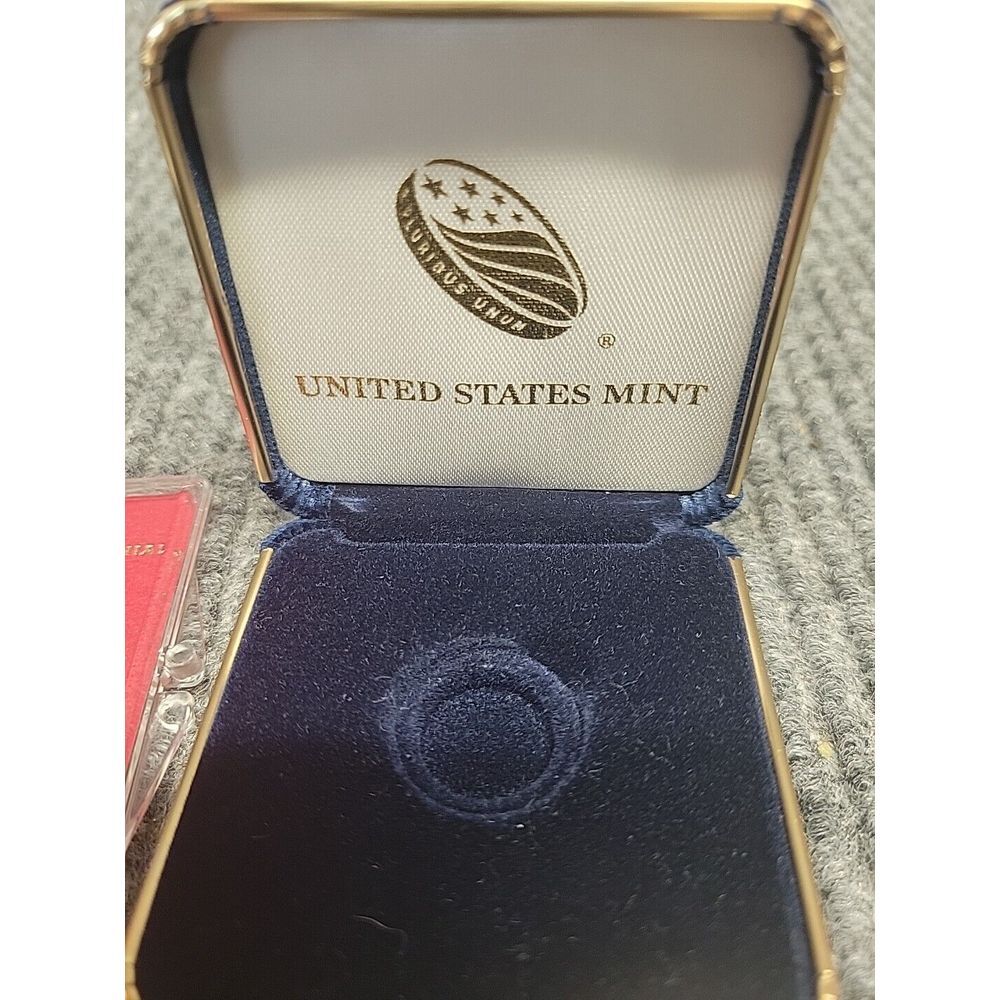 US Mint 2003‎ American Eagle $5 Gold Coin Box Bicentennial Medal Holder NO COINS - Picture 5 of 7